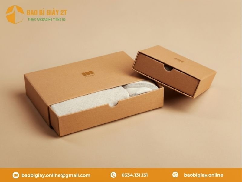 Tại sao nên đầu tư in hộp giấy đựng quần áo?