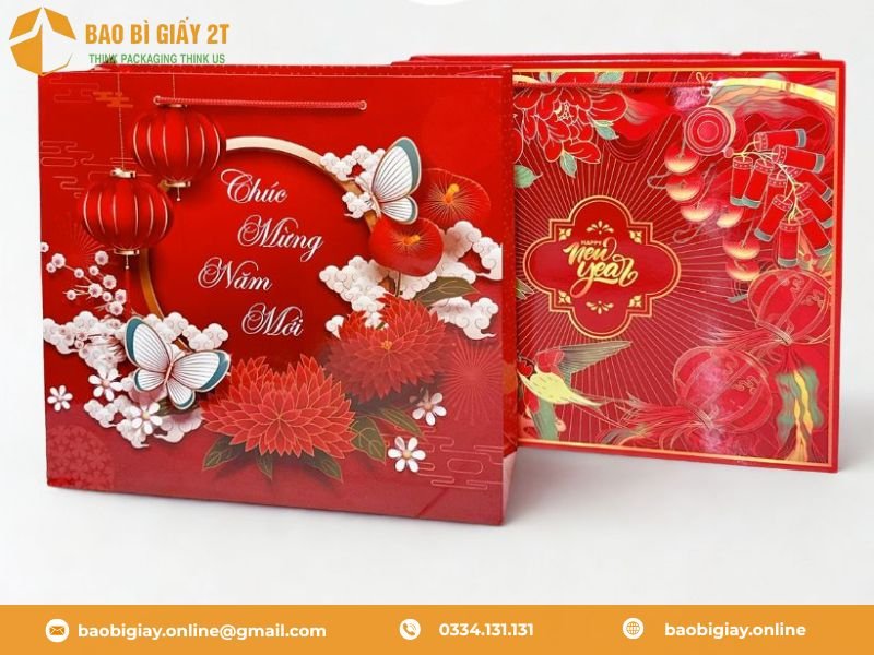 Túi giấy đựng quà tết màu đỏ đẹp