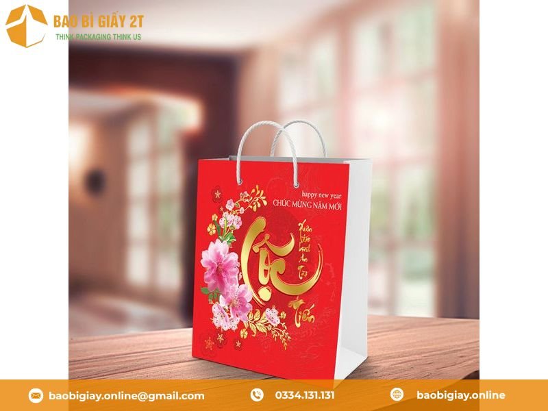 Túi giấy đựng quà tết may mắn
