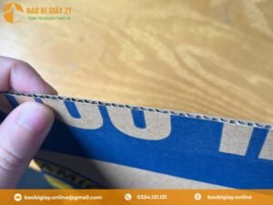 Carton sóng E được cấu tạo 3 lớp